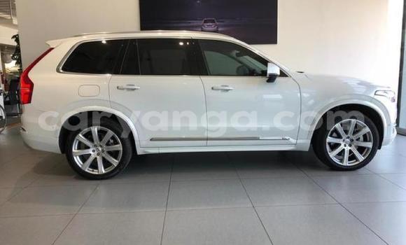 Buy Used Volvo XC90 White Car in Monkey Bay in Mangochi Buy Used Volvo XC90 White Car in Monkey Bay in Mangochi