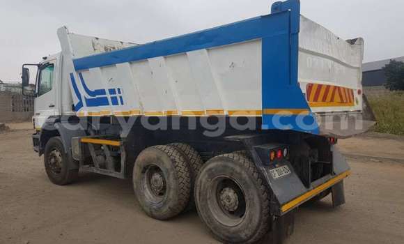 Buy Used Mercedes‒Benz 2628 Other Truck in Lilongwe in Malawi Buy Used Mercedes‒Benz 2628 Other Truck in Lilongwe in Malawi
