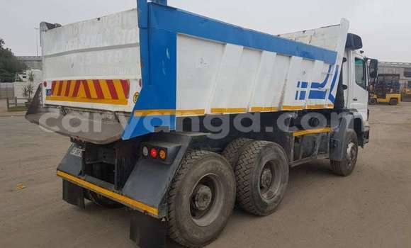 Buy Used Mercedes‒Benz 2628 Other Truck in Lilongwe in Malawi Buy Used Mercedes‒Benz 2628 Other Truck in Lilongwe in Malawi
