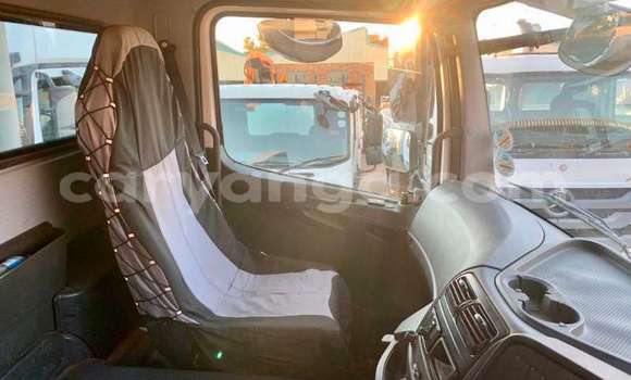 Buy Used Mercedes‒Benz Tipper Other Truck in Lilongwe in Malawi Buy Used Mercedes‒Benz Tipper Other Truck in Lilongwe in Malawi