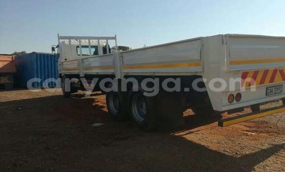 Buy Used Hino Ranger White Truck in Chilumba in Karonga Buy Used Hino Ranger White Truck in Chilumba in Karonga