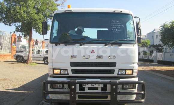 Buy Used Mitsubishi Van White Truck in Blantyre in Malawi Buy Used Mitsubishi Van White Truck in Blantyre in Malawi