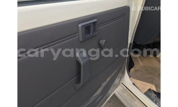 Buy Import Toyota Land Cruiser White Car in Import - Dubai in Malawi Buy Import Toyota Land Cruiser White Car in Import - Dubai in Malawi