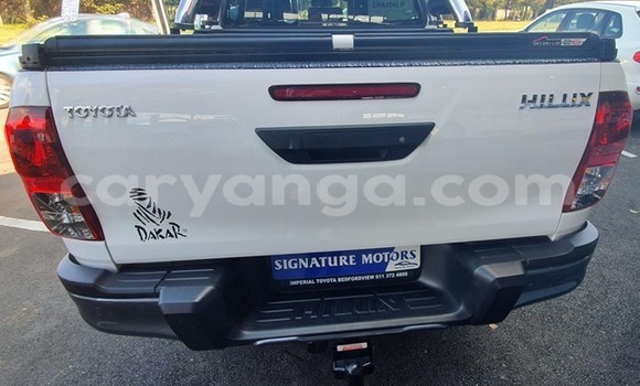 Buy Used Toyota Hilux White Car in Lilongwe in Malawi Buy Used Toyota Hilux White Car in Lilongwe in Malawi