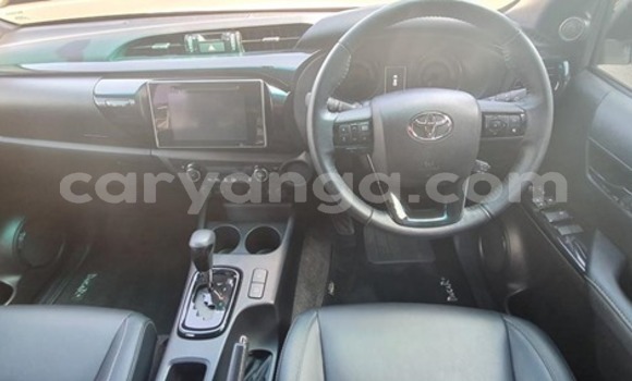 Buy Used Toyota Hilux White Car in Lilongwe in Malawi Buy Used Toyota Hilux White Car in Lilongwe in Malawi
