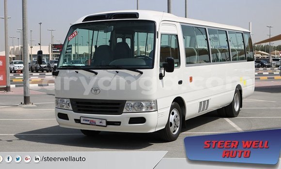 Acheter Import Voiture Toyota Coaster Blanc à Import - Dubai, Malawi Acheter Import Voiture Toyota Coaster Blanc à Import - Dubai, Malawi