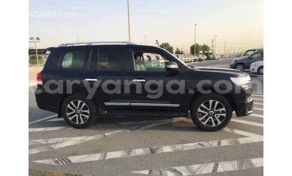 Buy Import Toyota Land Cruiser Black Car in Import - Dubai in Malawi Buy Import Toyota Land Cruiser Black Car in Import - Dubai in Malawi