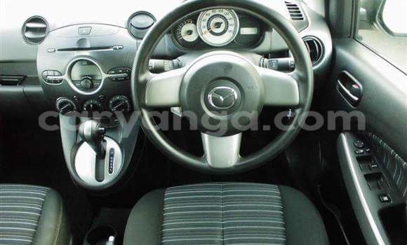 Nunua Ilio tumika Mazda Demio White Gari ndani ya Limbe nchini Malawi Nunua Ilio tumika Mazda Demio White Gari ndani ya Limbe nchini Malawi