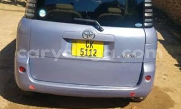 Buy Used Toyota Sienta Blue Car in Blantyre in Malawi Buy Used Toyota Sienta Blue Car in Blantyre in Malawi