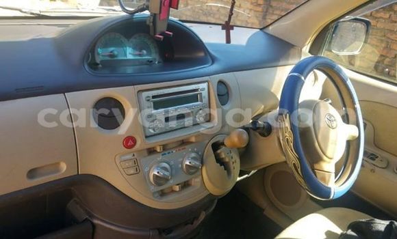Buy Used Toyota Sienta Blue Car in Blantyre in Malawi Buy Used Toyota Sienta Blue Car in Blantyre in Malawi
