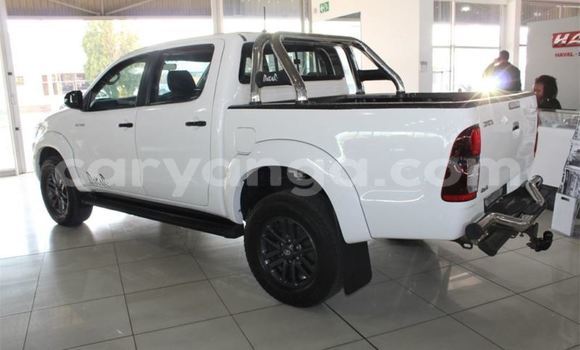 Buy Used Toyota Hilux White Car in Dowa in Dowa Buy Used Toyota Hilux White Car in Dowa in Dowa