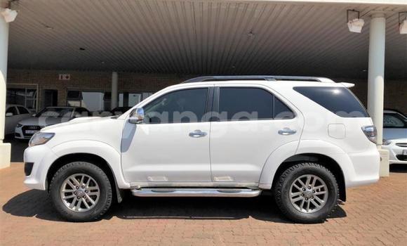 Buy Used Toyota Fortuner White Car in Lilongwe in Malawi Buy Used Toyota Fortuner White Car in Lilongwe in Malawi