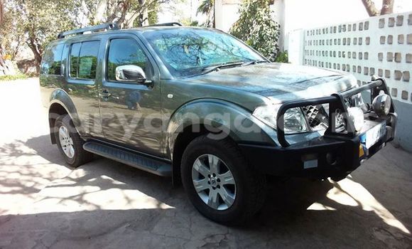 Buy Used Nissan Pathfinder Black Car in Limbe in Malawi Buy Used Nissan Pathfinder Black Car in Limbe in Malawi