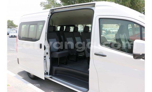 Buy Import Toyota Hiace White Car in Import - Dubai in Malawi Buy Import Toyota Hiace White Car in Import - Dubai in Malawi