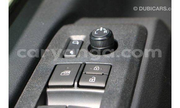 Buy Import Toyota Hiace White Car in Import - Dubai in Malawi Buy Import Toyota Hiace White Car in Import - Dubai in Malawi