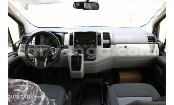 Buy Import Toyota Hiace White Car in Import - Dubai in Malawi Buy Import Toyota Hiace White Car in Import - Dubai in Malawi