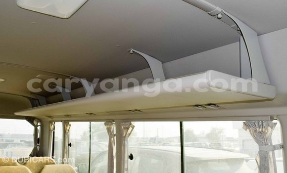 Buy Import Toyota Coaster White Car in Import - Dubai in Malawi Buy Import Toyota Coaster White Car in Import - Dubai in Malawi