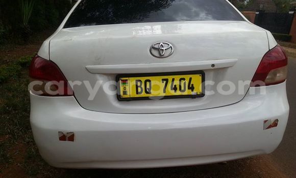 Buy Used Toyota Yaris White Car in Limbe in Malawi Buy Used Toyota Yaris White Car in Limbe in Malawi