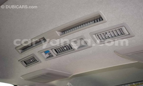 Buy Import Toyota Hiace White Car in Import - Dubai in Malawi Buy Import Toyota Hiace White Car in Import - Dubai in Malawi