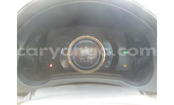 Acheter Import Voiture Lexus IS Blanc à Import - Dubai, Malawi Acheter Import Voiture Lexus IS Blanc à Import - Dubai, Malawi