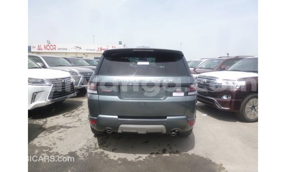 Buy Import Land Rover Range Rover Green Car in Import - Dubai in Malawi Buy Import Land Rover Range Rover Green Car in Import - Dubai in Malawi