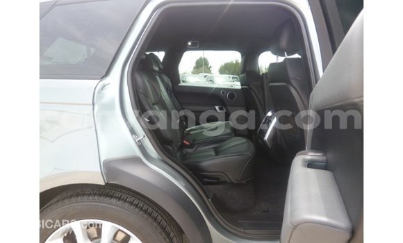 Buy Import Land Rover Range Rover Green Car in Import - Dubai in Malawi Buy Import Land Rover Range Rover Green Car in Import - Dubai in Malawi