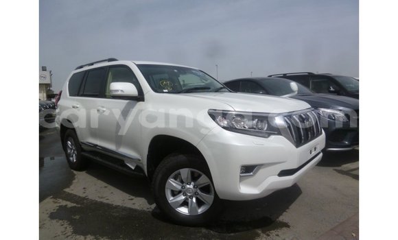 Buy Import Toyota Prado White Car in Import - Dubai in Malawi