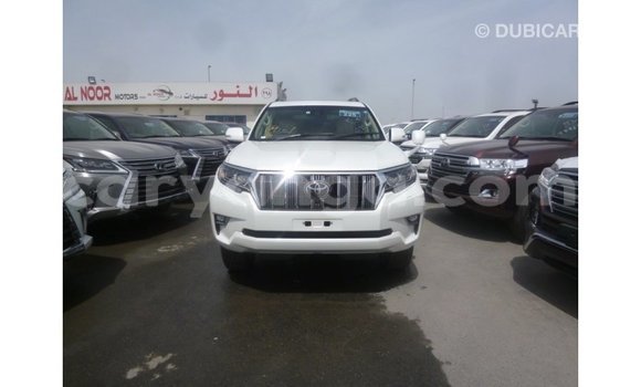 Acheter Import Voiture Toyota Prado Blanc à Import - Dubai, Malawi Acheter Import Voiture Toyota Prado Blanc à Import - Dubai, Malawi