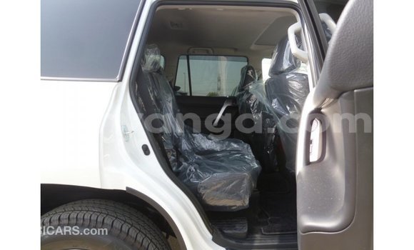 Buy Import Toyota Prado White Car in Import - Dubai in Malawi Buy Import Toyota Prado White Car in Import - Dubai in Malawi