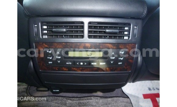 Buy Import Toyota Land Cruiser White Car in Import - Dubai in Malawi Buy Import Toyota Land Cruiser White Car in Import - Dubai in Malawi