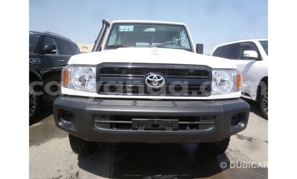 Buy Import Toyota Land Cruiser White Car in Import - Dubai in Malawi Buy Import Toyota Land Cruiser White Car in Import - Dubai in Malawi