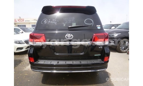 Acheter Import Voiture Toyota Land Cruiser Noir à Import - Dubai, Malawi Acheter Import Voiture Toyota Land Cruiser Noir à Import - Dubai, Malawi