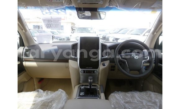 Acheter Import Voiture Toyota Land Cruiser Noir à Import - Dubai, Malawi Acheter Import Voiture Toyota Land Cruiser Noir à Import - Dubai, Malawi