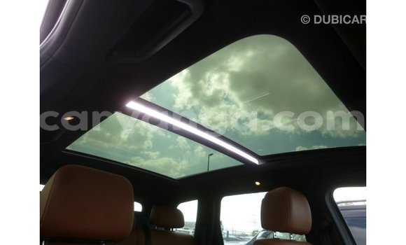 Acheter Import Voiture Volkswagen Touareg Marron à Import - Dubai, Malawi Acheter Import Voiture Volkswagen Touareg Marron à Import - Dubai, Malawi