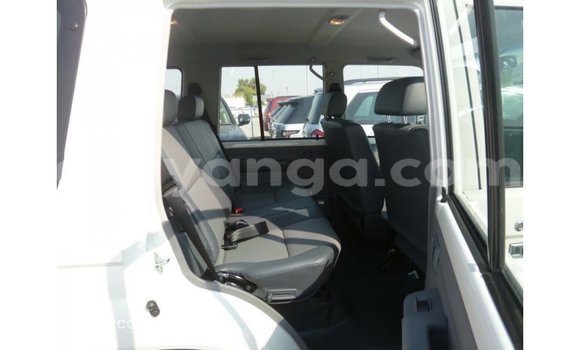 Buy Import Toyota Land Cruiser White Car in Import - Dubai in Malawi Buy Import Toyota Land Cruiser White Car in Import - Dubai in Malawi