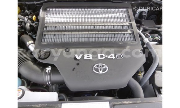 Buy Import Toyota Land Cruiser Black Car in Import - Dubai in Malawi Buy Import Toyota Land Cruiser Black Car in Import - Dubai in Malawi