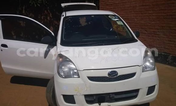 Buy Used Daihatsu Mira White Car in Lilongwe in Malawi Buy Used Daihatsu Mira White Car in Lilongwe in Malawi