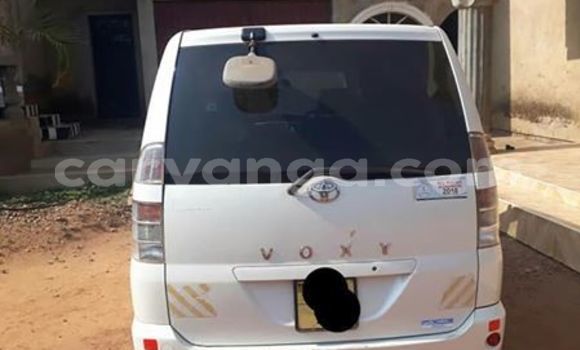 Buy Used Toyota Voxy White Car in Lilongwe in Malawi Buy Used Toyota Voxy White Car in Lilongwe in Malawi
