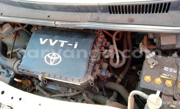 Buy Used Toyota bB White Car in Lilongwe in Malawi Buy Used Toyota bB White Car in Lilongwe in Malawi