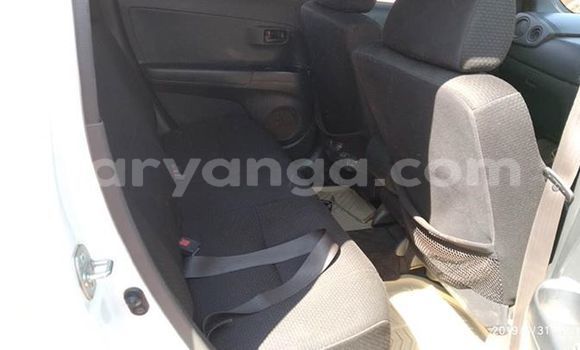 Buy Used Toyota bB White Car in Lilongwe in Malawi Buy Used Toyota bB White Car in Lilongwe in Malawi