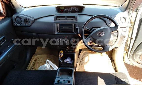 Buy Used Toyota bB White Car in Lilongwe in Malawi Buy Used Toyota bB White Car in Lilongwe in Malawi