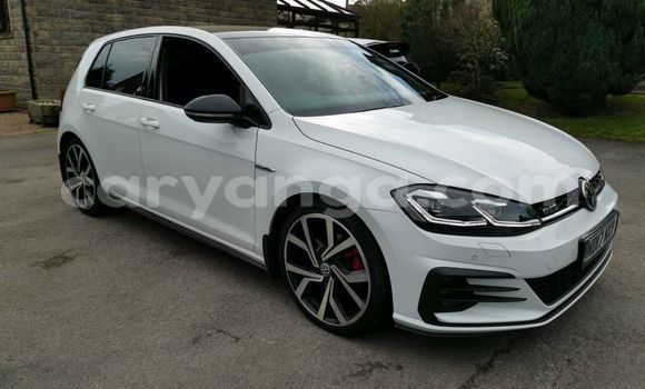 Nunua Ilio tumika Volkswagen Golf GTI White Gari ndani ya Lilongwe nchini Malawi Nunua Ilio tumika Volkswagen Golf GTI White Gari ndani ya Lilongwe nchini Malawi