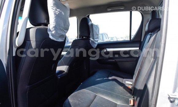 Acheter Import Voiture Toyota Hilux Autre à Import - Dubai, Malawi Acheter Import Voiture Toyota Hilux Autre à Import - Dubai, Malawi