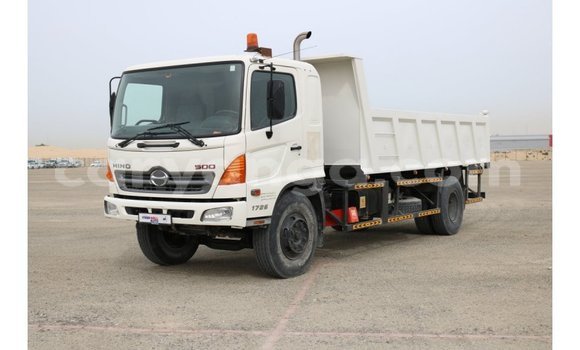 Buy Import Hino Dutro White Truck in Import - Dubai in Malawi
