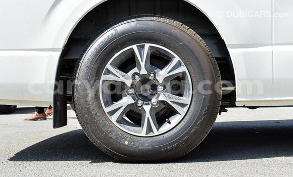 Buy Import Toyota Hiace White Car in Import - Dubai in Malawi Buy Import Toyota Hiace White Car in Import - Dubai in Malawi