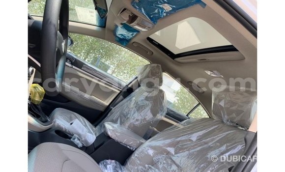 Nunua Imported Hyundai Elantra White Gari ndani ya Import - Dubai nchini Malawi Nunua Imported Hyundai Elantra White Gari ndani ya Import - Dubai nchini Malawi