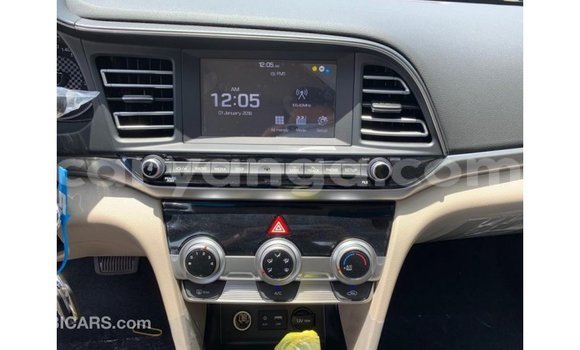 Nunua Imported Hyundai Elantra White Gari ndani ya Import - Dubai nchini Malawi Nunua Imported Hyundai Elantra White Gari ndani ya Import - Dubai nchini Malawi