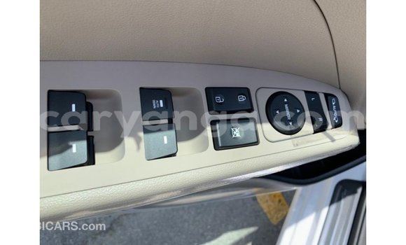 Nunua Imported Hyundai Elantra White Gari ndani ya Import - Dubai nchini Malawi Nunua Imported Hyundai Elantra White Gari ndani ya Import - Dubai nchini Malawi