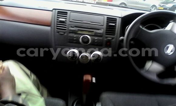 Acheter Occasion Voiture Nissan Tilda Gris à Limbe, Malawi Acheter Occasion Voiture Nissan Tilda Gris à Limbe, Malawi