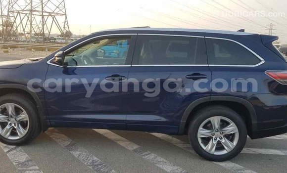 Nunua Imported Toyota Highlander Blue Gari ndani ya Import - Dubai nchini Malawi Nunua Imported Toyota Highlander Blue Gari ndani ya Import - Dubai nchini Malawi